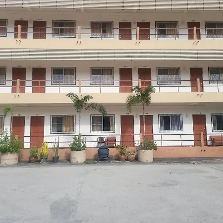 Ekaluk Place Inn